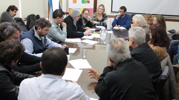 La provincia avanza en obras de electrificación rural