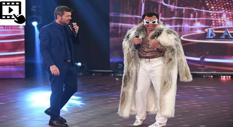 EL HOMENAJE DE FREDDY VILLARREAL A JUAN CARLOS CALABRÓ (video)