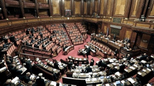 Italia: Polémica por una ley que castiga la apología del fascismo