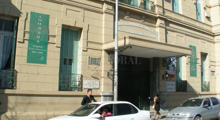 Detectan síndrome de burnout en el 26 % del personal del Hospital Cullen