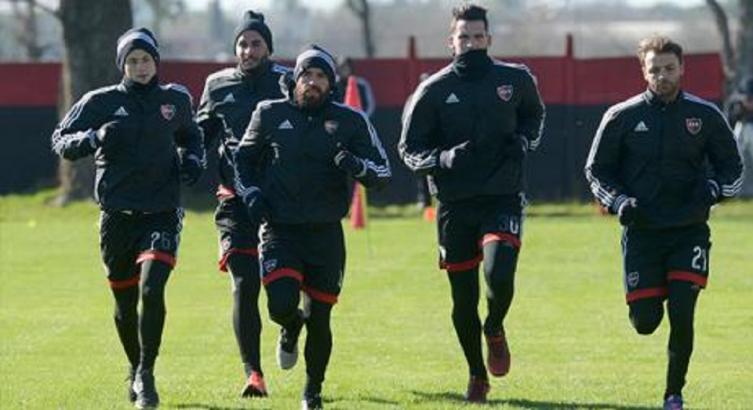 NEWELLS VOLVIÓ A LOS ENTRENAMIENTOS SIN MAXI RODRÍGUEZ