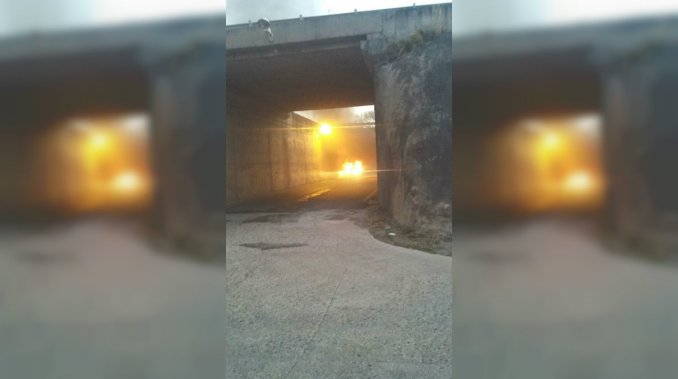 Hallaron un cuerpo en un auto incendiado en la autopista Córdoba-Carlos Paz