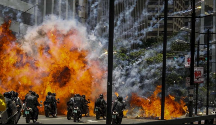 Represión, balas y muertos en Venezuela