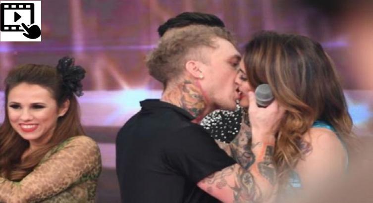 EL POLACO Y SILVINA LUNA SE COMIERON LA BOCA EN EL BAILANDO