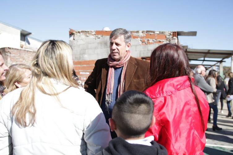 Inauguraron un playón deportivo en el club Peñaloza