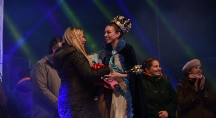 Azul Darquier es la nueva Embajadora Nacional de Nieve
