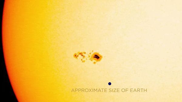 Qué es el agujero gigantesco que la NASA descubrió en el Sol