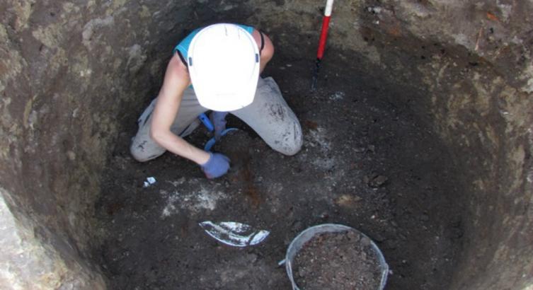 Presentación sobre las excavaciones en la ciudad 