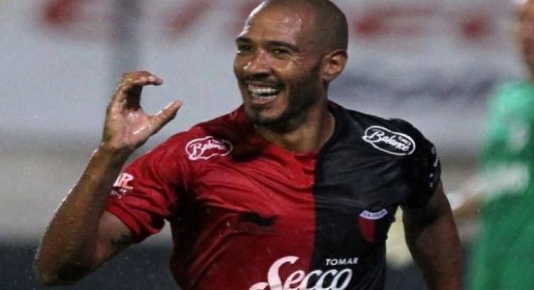 DIEGO VERA FUE INSCRIPTO POR SAN LORENZO