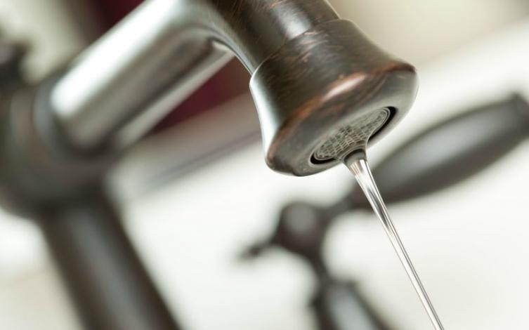 Este domingo habrá baja presión de agua en toda la ciudad