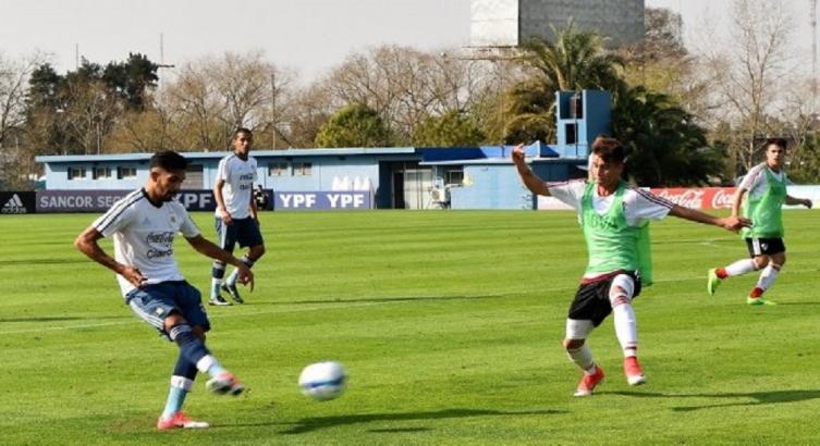 CHANCALAY FUE LA GRAN FIGURA EN UN AMISTOSO DEL SUB 20