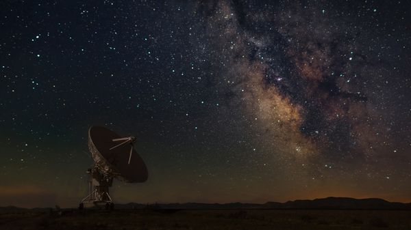 ¿Extraterrestres? Alerta por la detección de señales de radio en el espacio