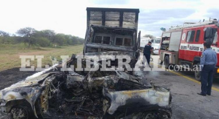 Ruta 34: en un accidente mueren calcinados cinco santafesinos