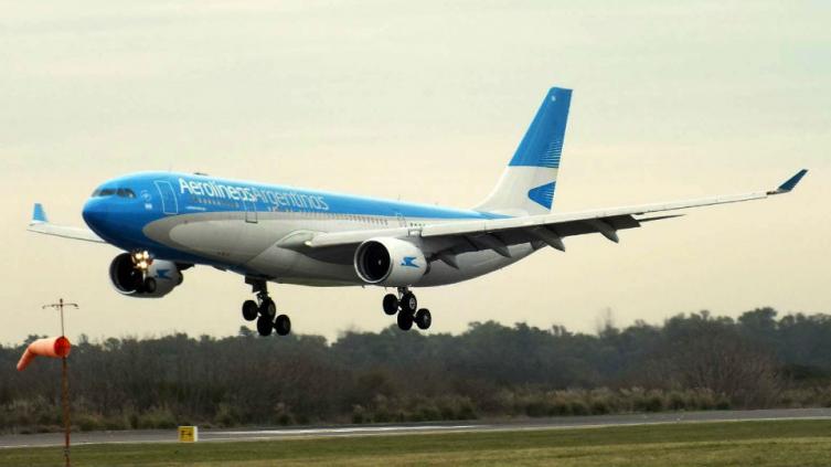 Jubilados provinciales tendrán descuentos en aéreos