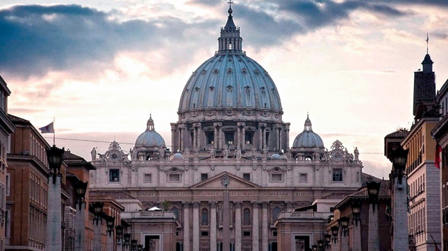 El Vaticano premia a dos investigadores argentinos