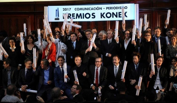 TODOS LOS GANADORES DEL KONEX AL PERIODISMO