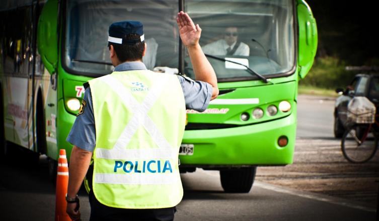 Refuerza las acciones de concientización vial este fin de semana largo