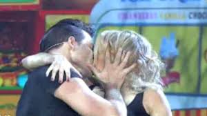 YANINA LATORRE BESÓ A SU BAILARÍN Y LO COMPARÓ CON DIEGO LATORRE