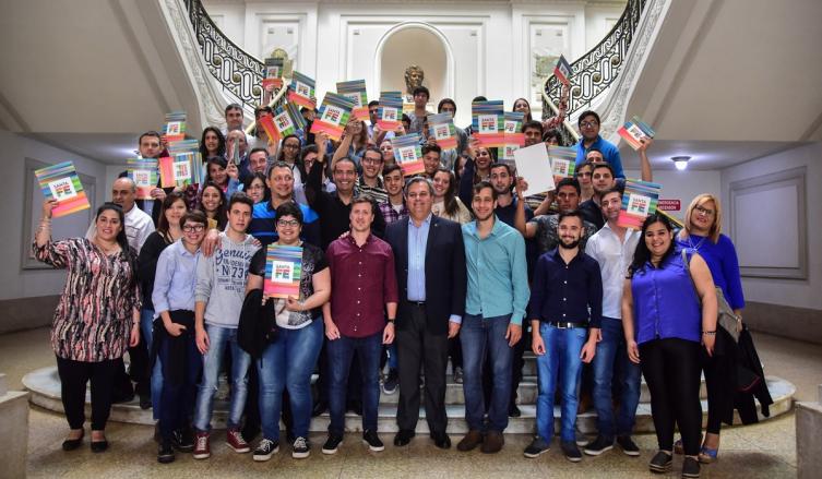 La provincia impulsa políticas públicas de juventudes  