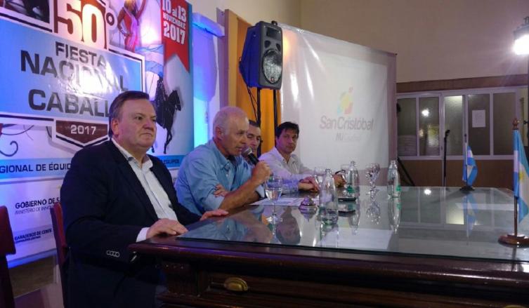 “En San Cristóbal hoy tenemos en ejecución $ 25 millones en obras de pavimentación”