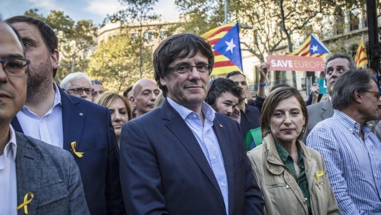 El gobierno de Cataluña declararía la independencia
