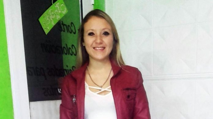 Robaron el auto y efectos personales de Jesica Ronsoni