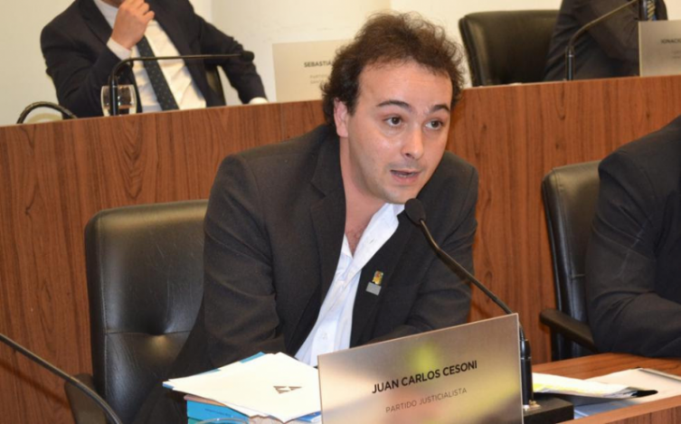Denuncian por enriquecimiento ilícito al concejal Juan Cesoni