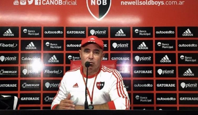 LLOP CONFIRMÓ LOS CUATRO CAMBIOS EN NEWELLS PARA EL DOMINGO