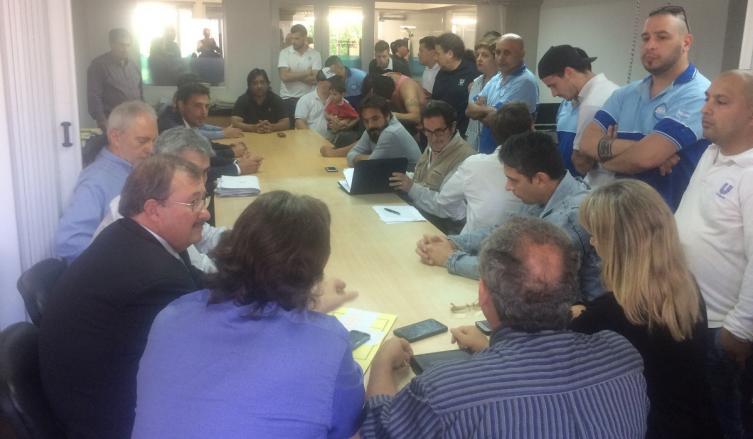 El Ministerio de Trabajo de la provincia instó a revisar el despido de 65 trabajadores  