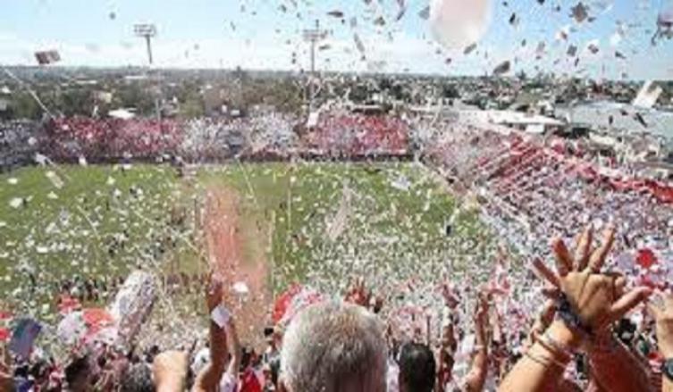 LOS TATENGUES SE HACEN FUERTES DE LOCAL