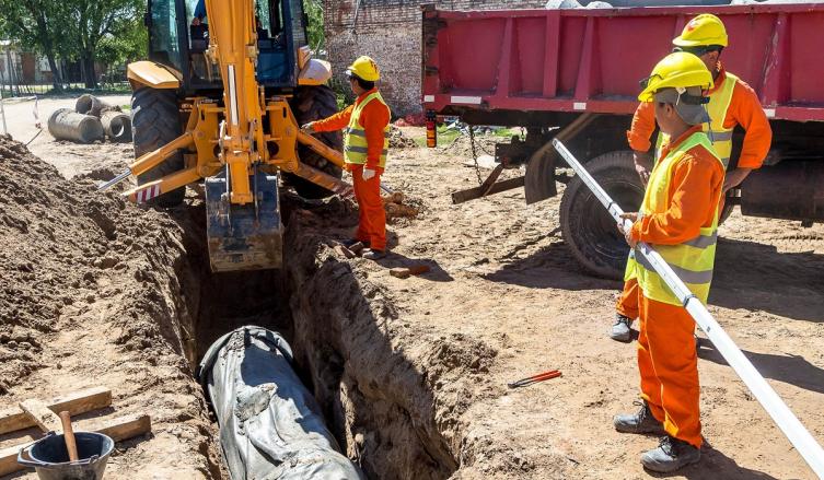 La provincia comenzó a ejecutar la tercera etapa de obras  