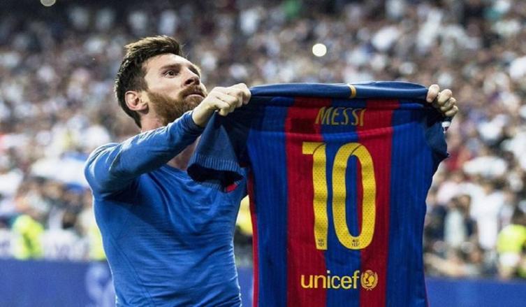 BARCELONA. LÍDER INVICTO DE LA LIGA DE ESPAÑA, EN EL PARTIDO 600 DE MESSI