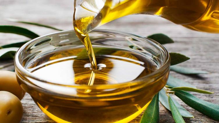 Prohíben el uso y venta de un aceite de oliva extra virgen
