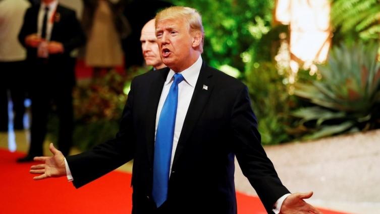 Trump regresa a EE.UU. tras su 