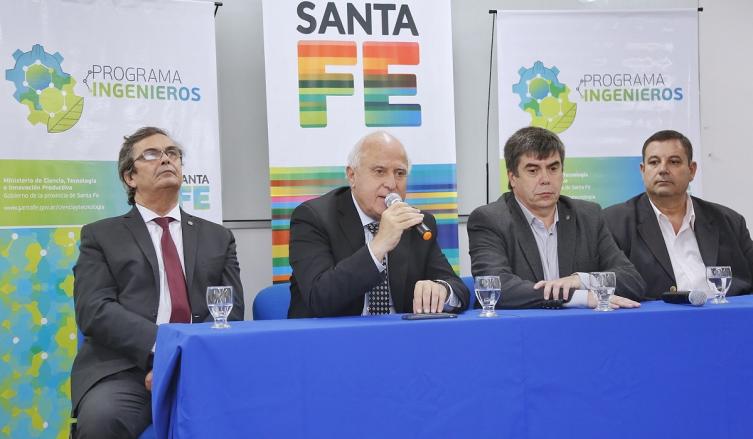 Lifschitz presentó la segunda etapa del Programa Ingenieros