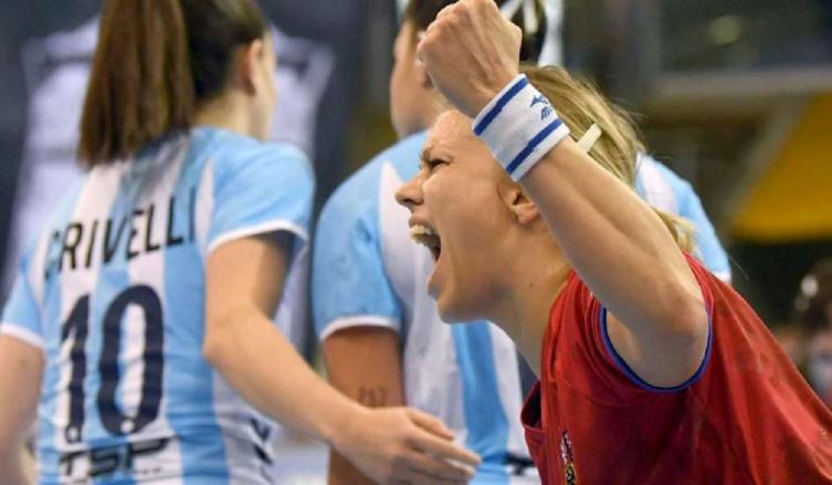 LA GARRA DEBUTÓ EN EL MUNDIAL DE ALEMANIA CON UNA DERROTA
