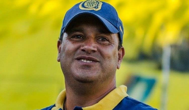 LOS CINCO PUNTOS QUE FERNÁNDEZ NO NEGOCIARÁ PARA SER DT OFICIAL DE CENTRAL
