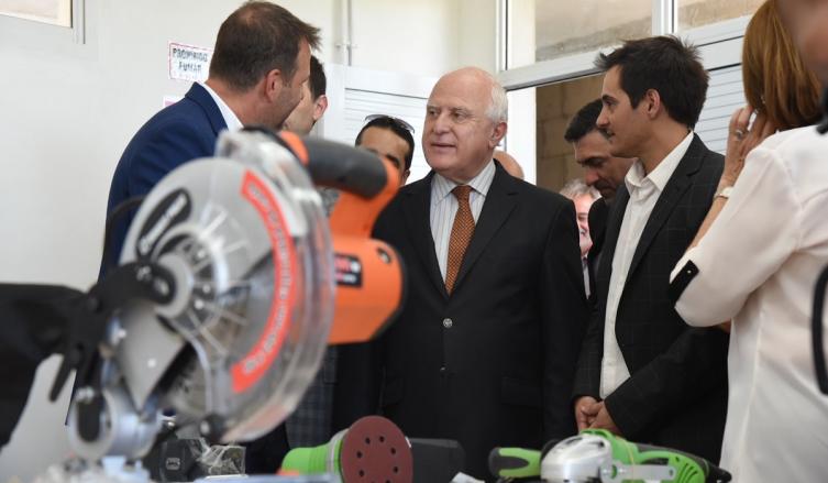 Lifschitz inauguró el Centro Tecnológico del Mueble