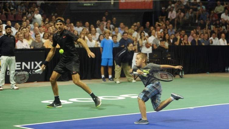 DEL POTRO CERRÓ EL AÑO A PURO SHOW EN EL LUNA PARK