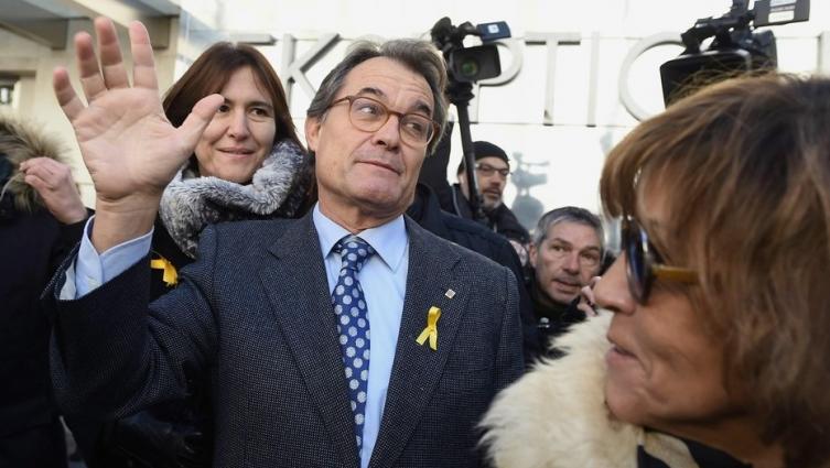 Cataluña: una avalancha de juicios y persecuciones aguarda a los secesionistas