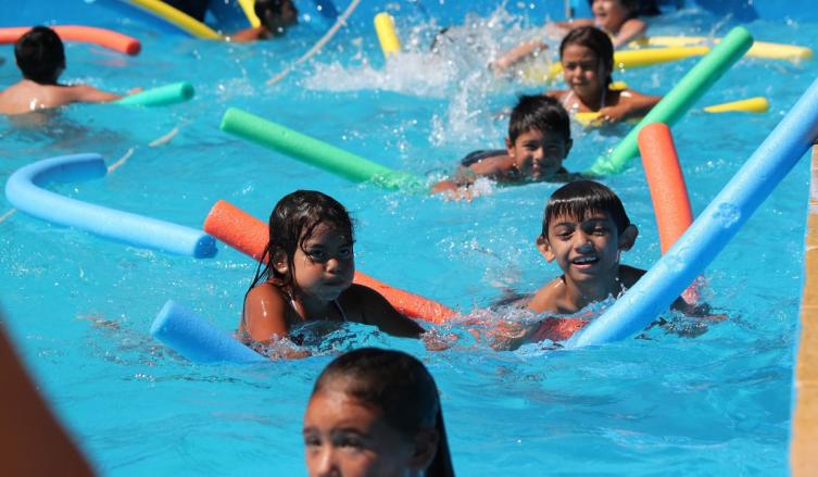 Más de 75.000 niños y jóvenes participan de las colonias de vacaciones en toda la provincia