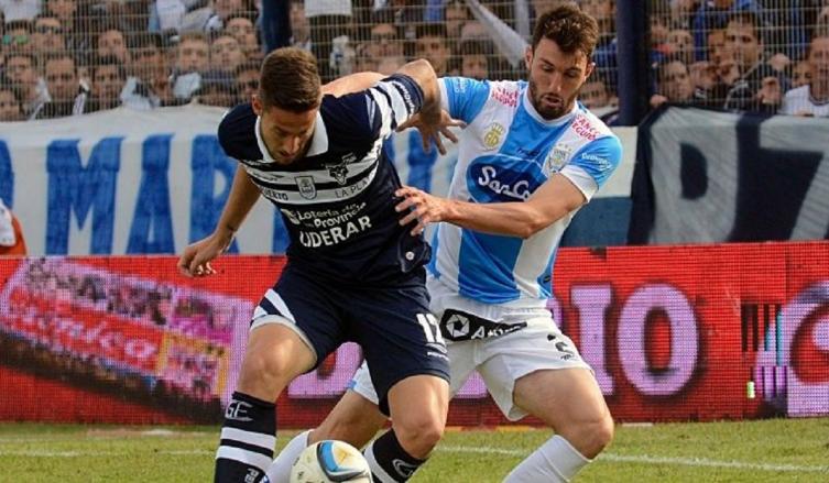 NEWELLS Y OTRA DESPROLIJIDAD DESOPILANTE EN EL MERCADO DE PASES