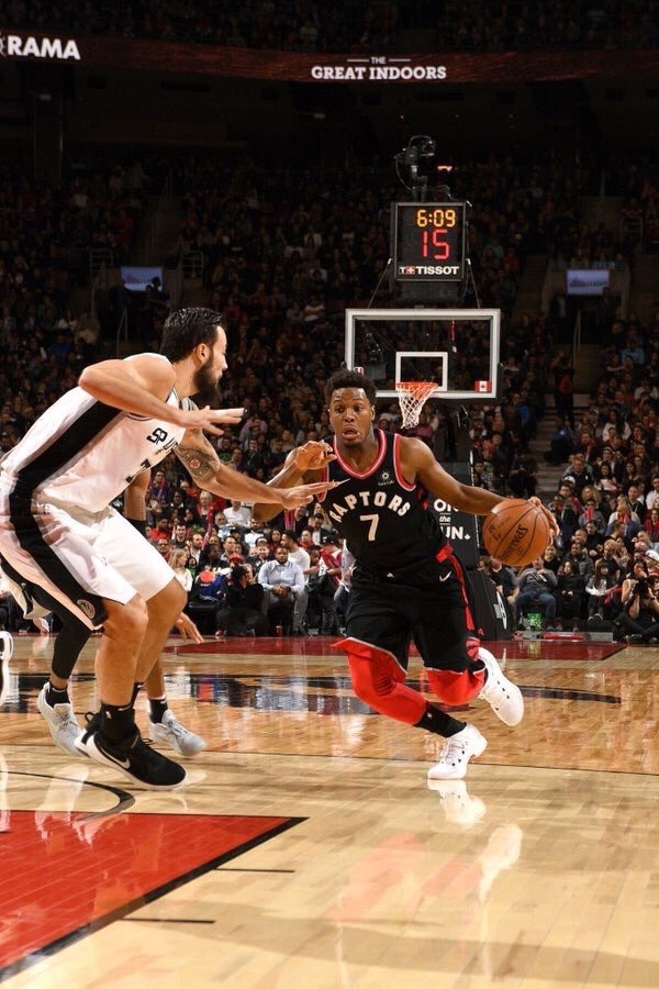  SAN ANTONIO NO PUDO ANTE TORONTO