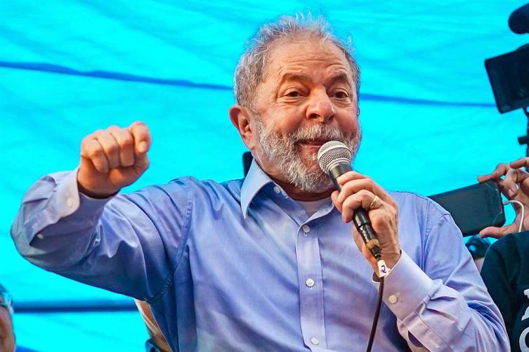 Brasil: la Justicia condenó a Lula da Silva a doce años y un mes de cárcel