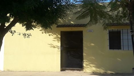Lo engañaron y le robaron las joyas de su esposa fallecida