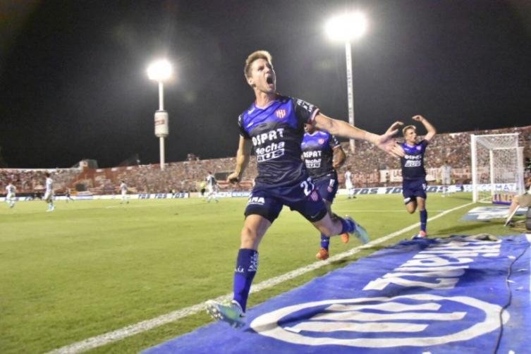 UNIÓN SE LO DIO VUELTA A RACING Y ES COSA SERIA