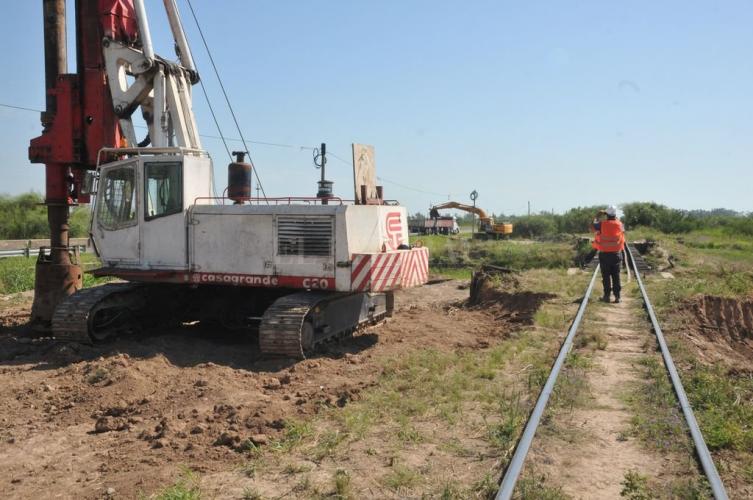 Renuevan las vías entre Santo Tomé y Coronda