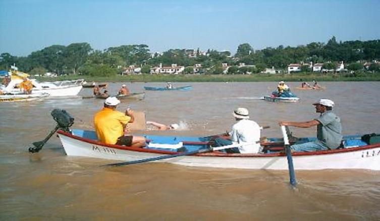 Trabajan para evitar la contaminación del río en la maratón Santa Fe-Coronda 