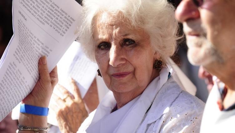 Conmovedora carta de Estela de Carlotto a Carlos Zannini