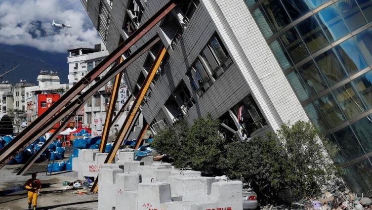 Ya son catorce los muertos por el terremoto que sacudió a Taiwán